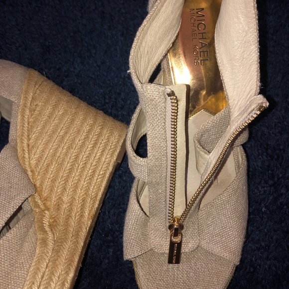 Michael Kors wedges - Picture 6 of 6
